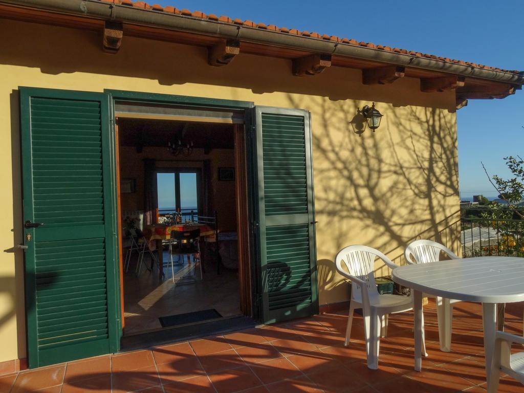 Ferienwohnung Strada Casai 19 Riva Ligure Exterior foto