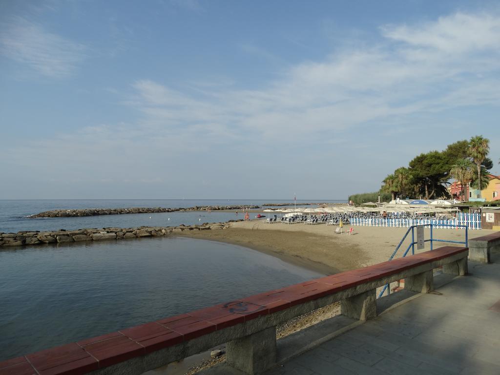 Ferienwohnung Strada Casai 19 Riva Ligure Exterior foto